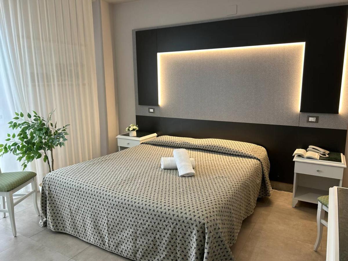 Grand Hotel Montesilvano Marina المظهر الخارجي الصورة