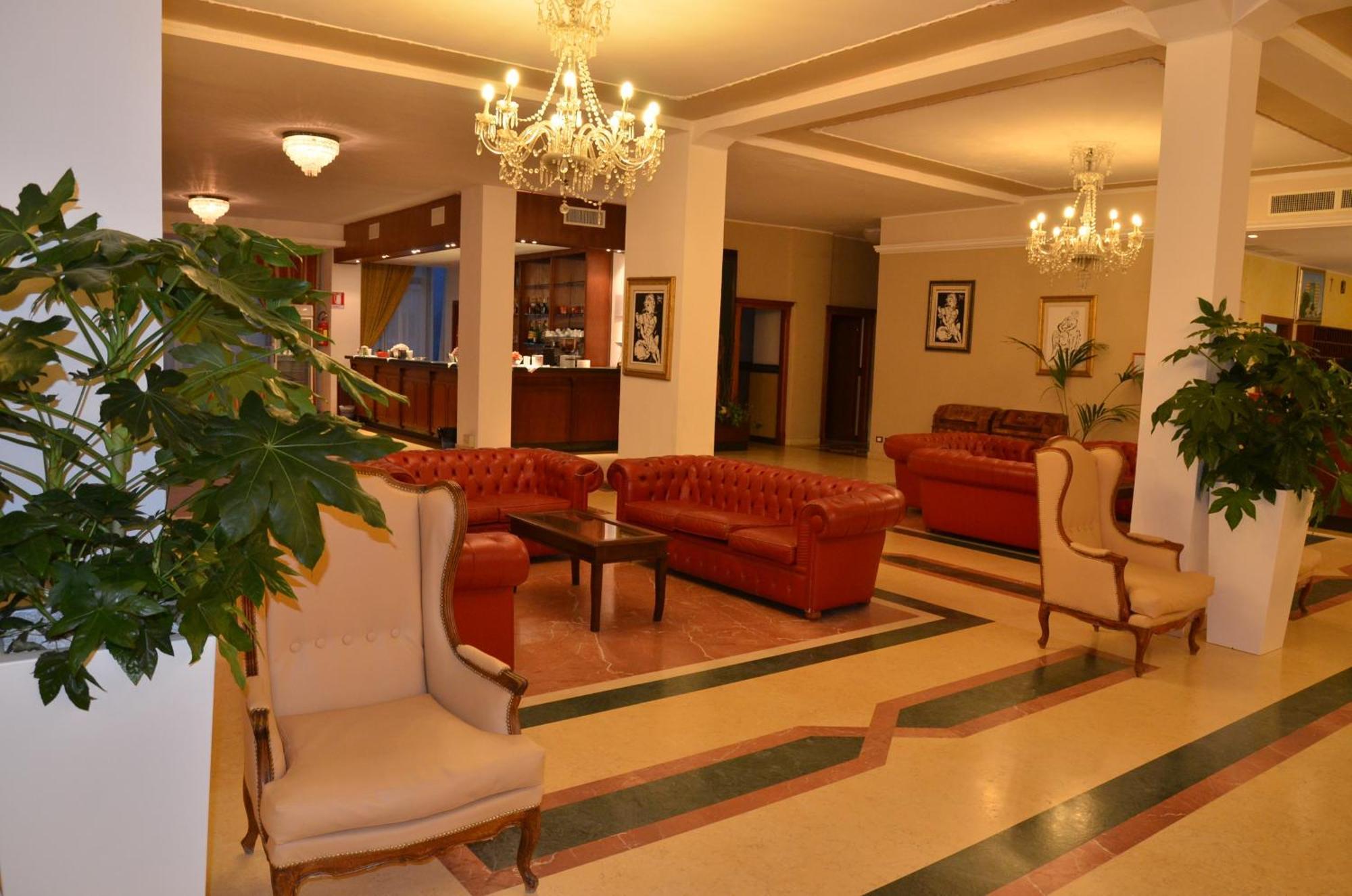Grand Hotel Montesilvano Marina المظهر الخارجي الصورة