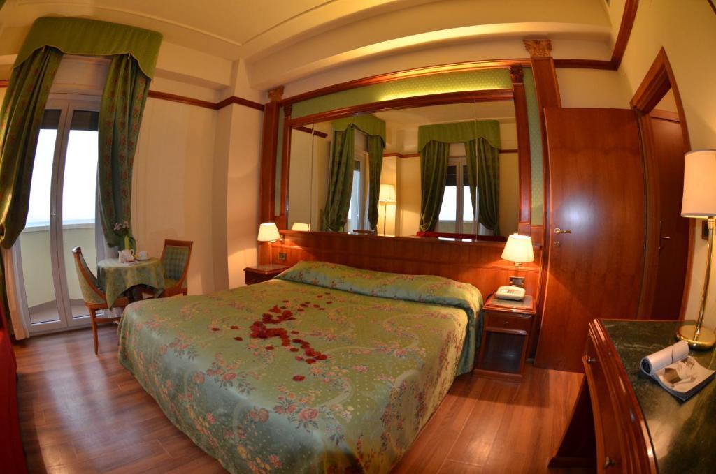 Grand Hotel Montesilvano Marina المظهر الخارجي الصورة