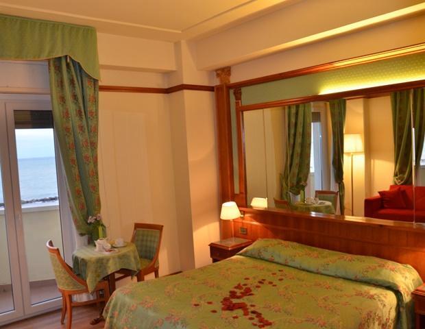 Grand Hotel Montesilvano Marina المظهر الخارجي الصورة